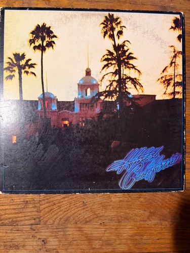 The eagleshotel california - the,